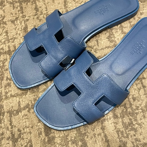 Hermes Dark Blue Oran Sandals 38 - Picture 1 of 10